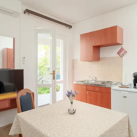 Casa Rossa 14 - Zf Hvar Apartment