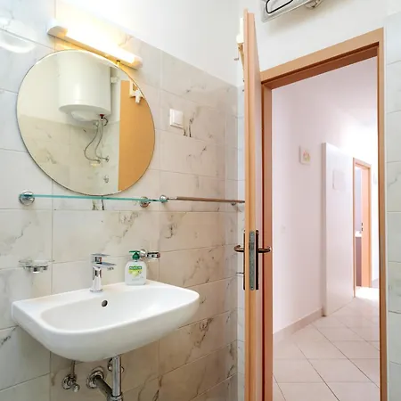 Apartment Casa Rossa 14 - Zf Hvar *