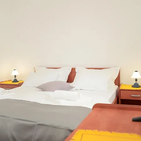 Casa Rossa 14 - Zf Hvar *