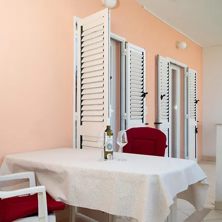Apartment Casa Rossa 14 - Zf Hvar