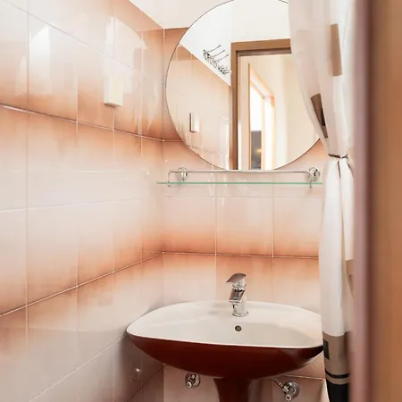 Casa Rossa 14 - Zf Hvar Apartment